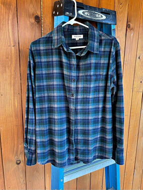 EUC Tradlands flannel, size medium